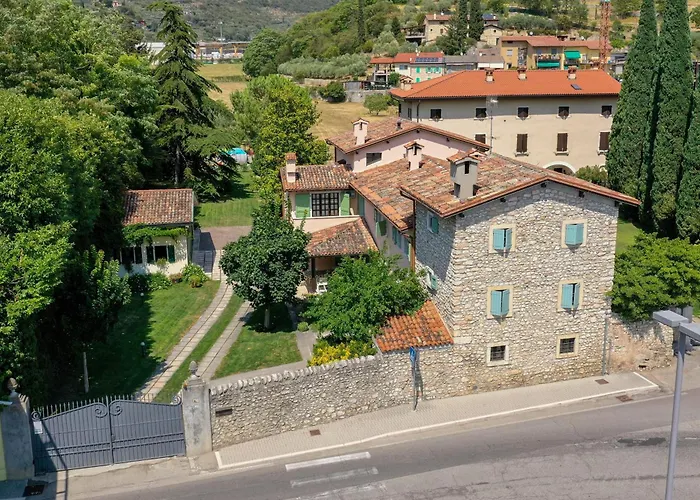 Villa Dimora Del Melograno *